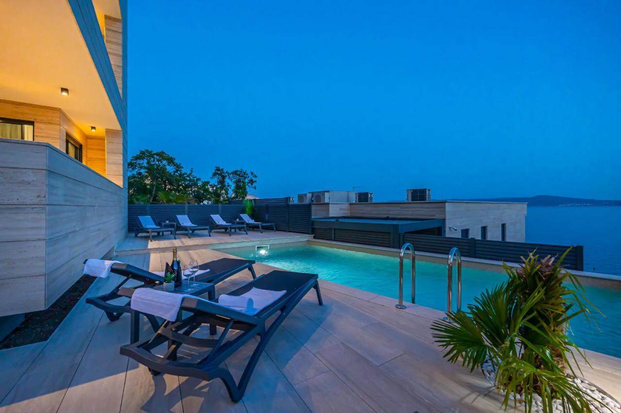 Villa Lana Crikvenica Exterior foto
